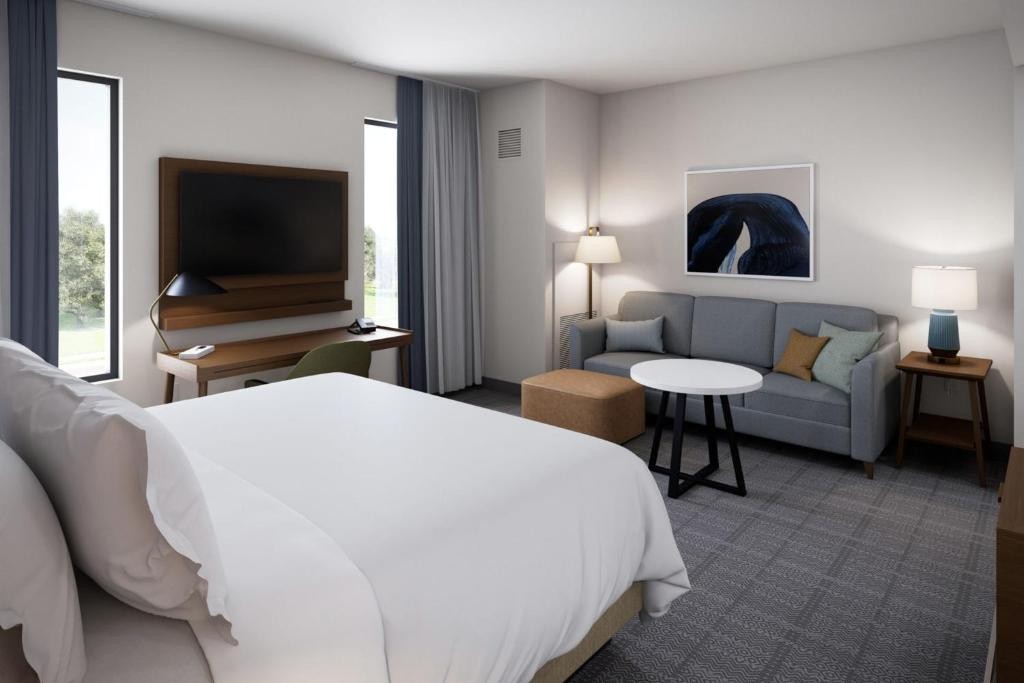 Staybridge Suites Winter Haven Auburndale, an IHG Hotel 16/65