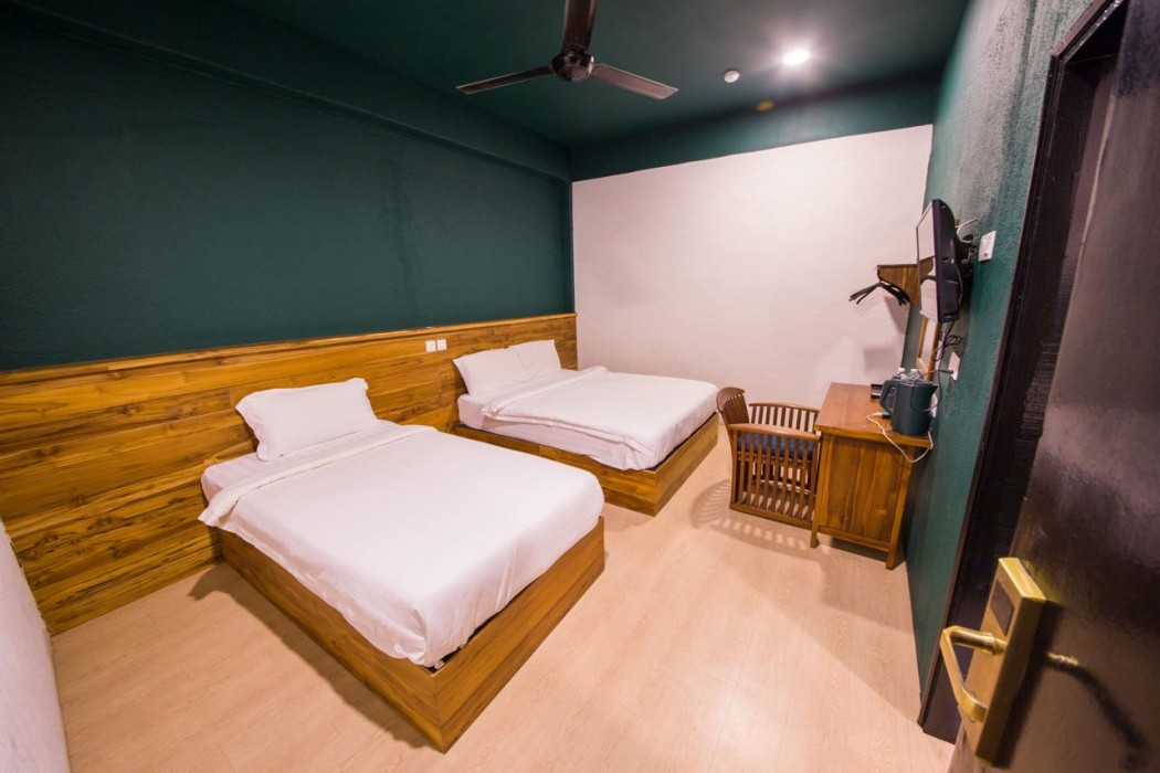 Room V @ Jalan Sultanah 7/36