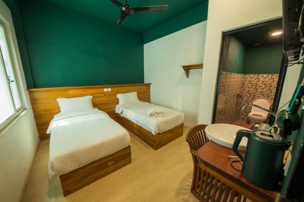 Room V @ Jalan Sultanah 6/36