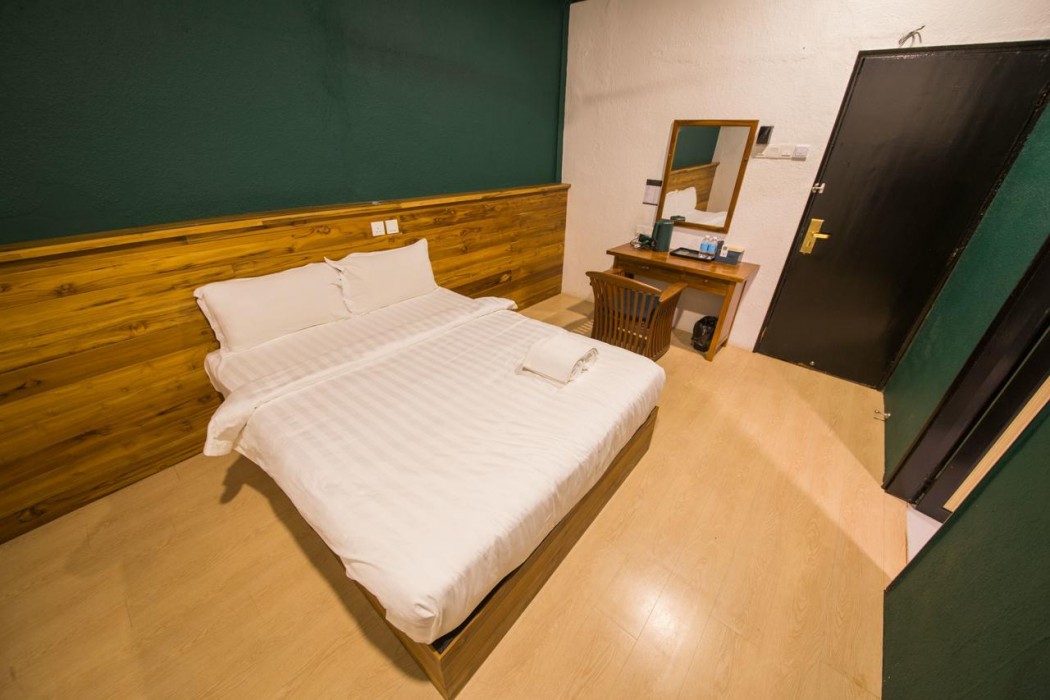 Room V @ Jalan Sultanah 5/36