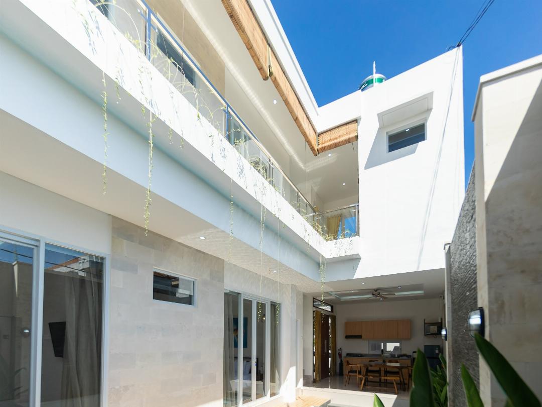 Villa Berlian 9/64