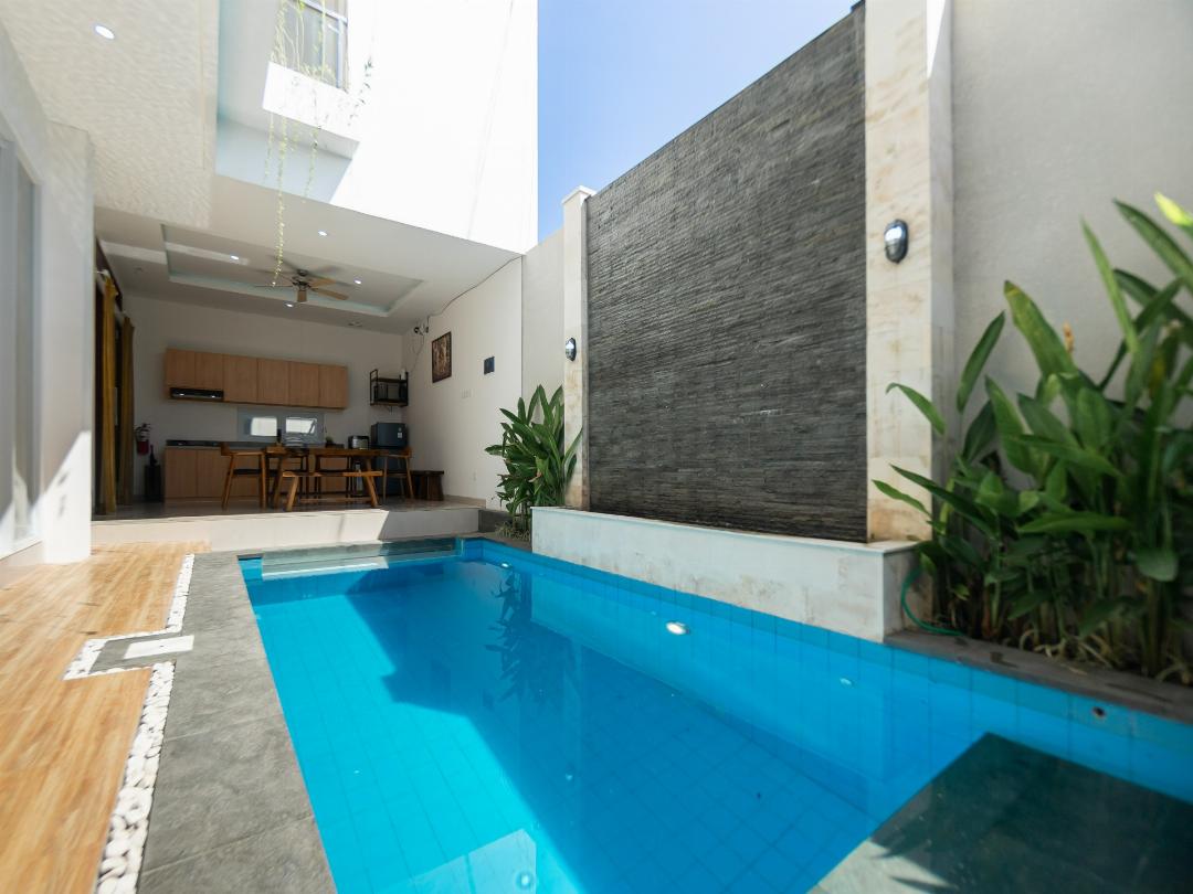 Villa Berlian 33/64