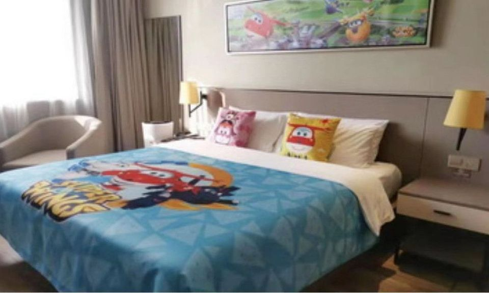 Home Inn Plus(Xiaobailou Metro Station, Nanjing Road, Fifth Avenue, Tianjin) 5/9