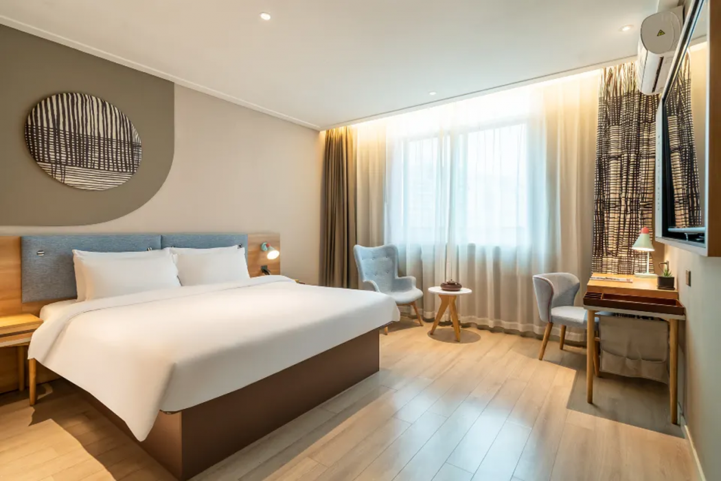 Home Inn Neo (Xiamen Railway Station Wenzao) 17/36