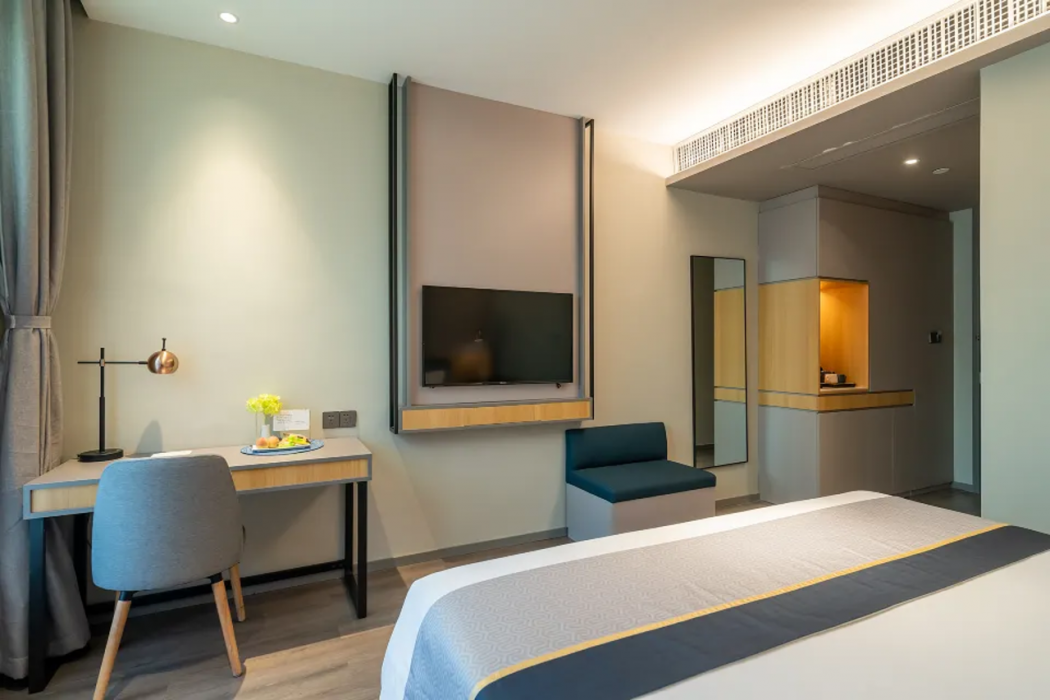 Home Inn Selected (Xiamen Zhongshan Road Pedestrian Street) 22/58