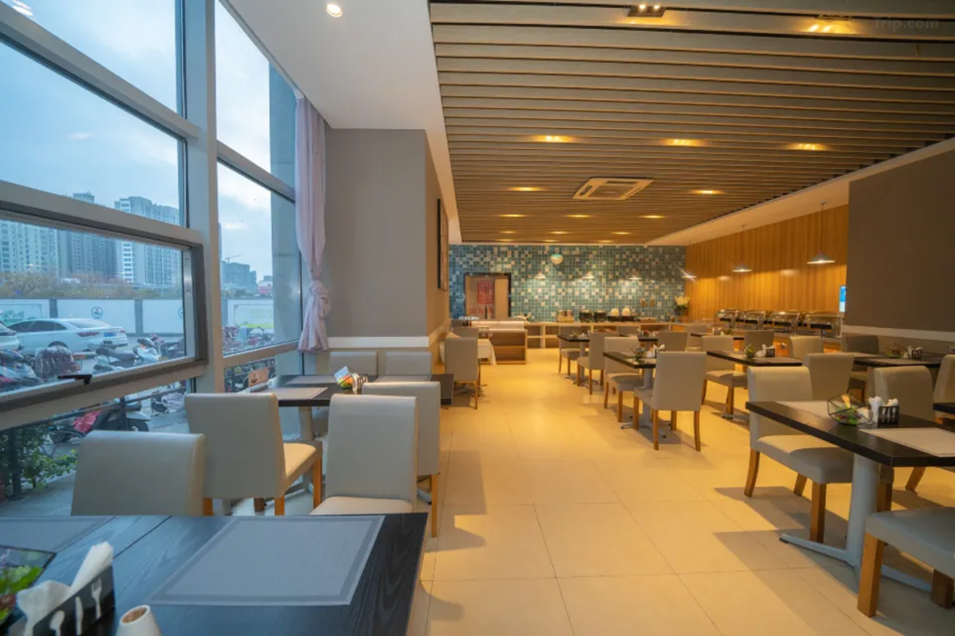 Home inn Hotel (Suqian Wanda Plaza store) 19/31