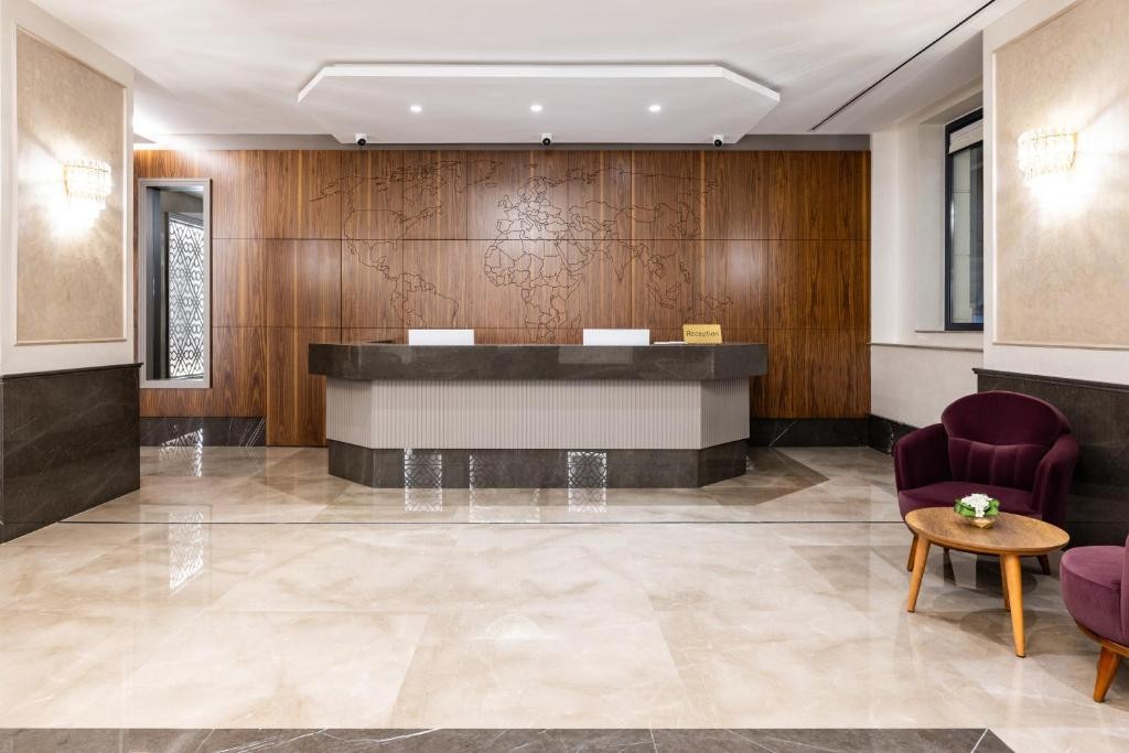 CARINA GOLD HOTEL 7/65