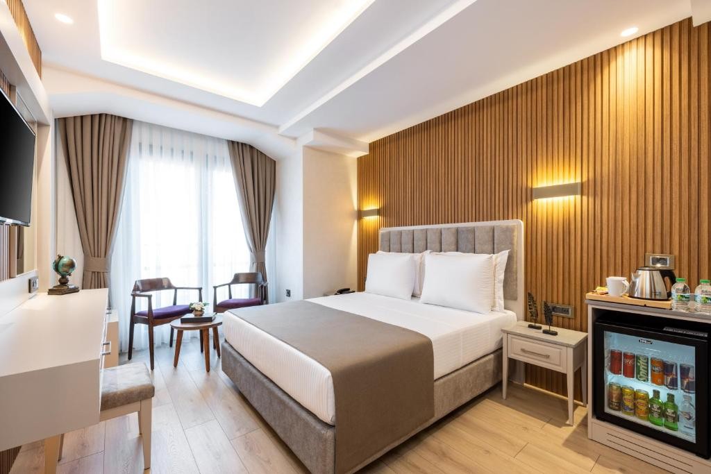 CARINA GOLD HOTEL 18/65