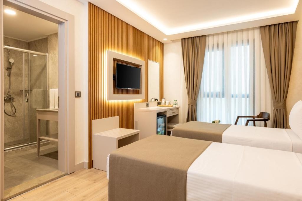 CARINA GOLD HOTEL 14/65