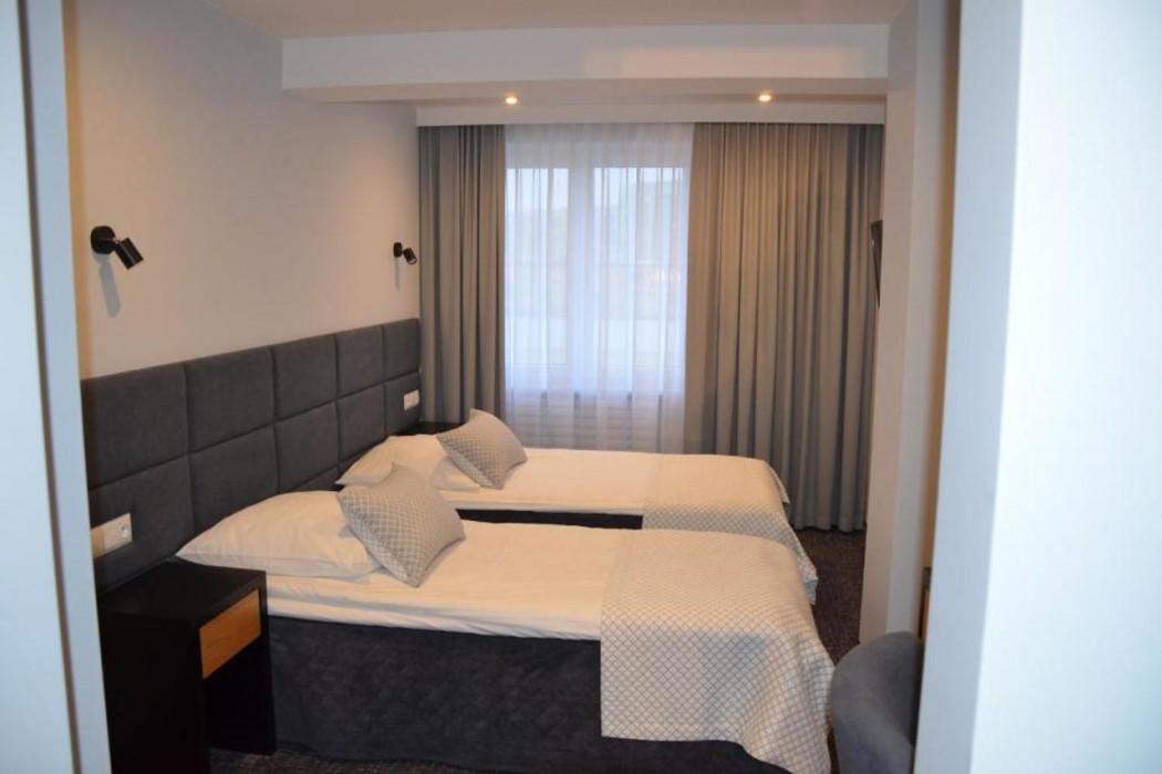 Sport Hotel 8/38