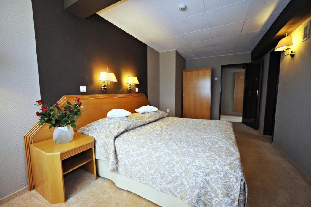 Sport Hotel 7/38