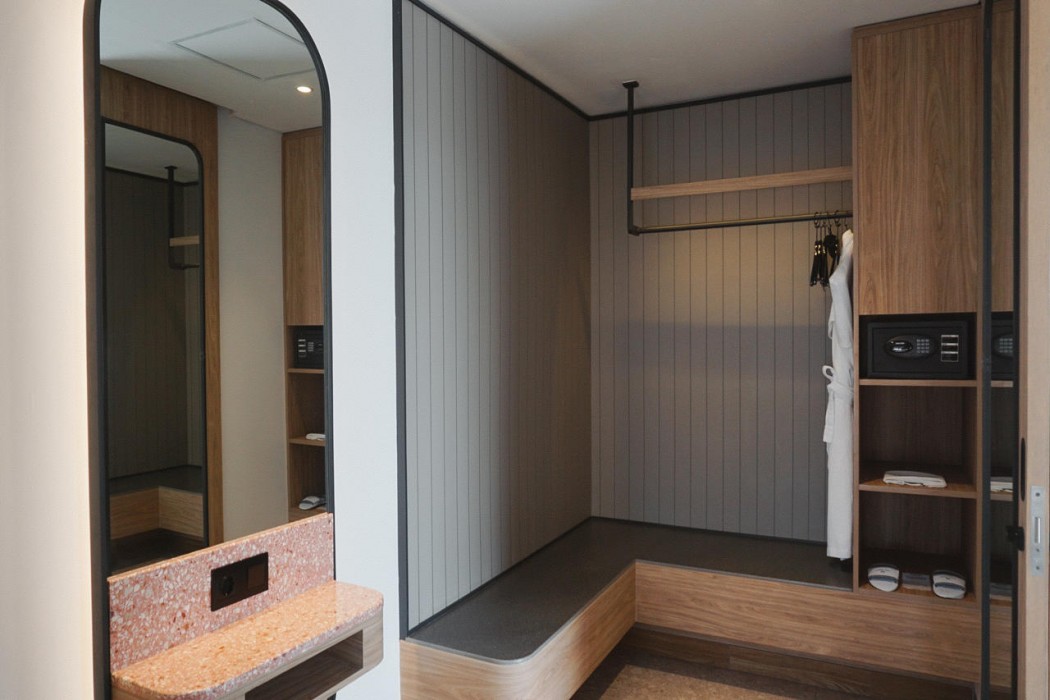 Hotel Santika Premiere Linggarjati 29/49