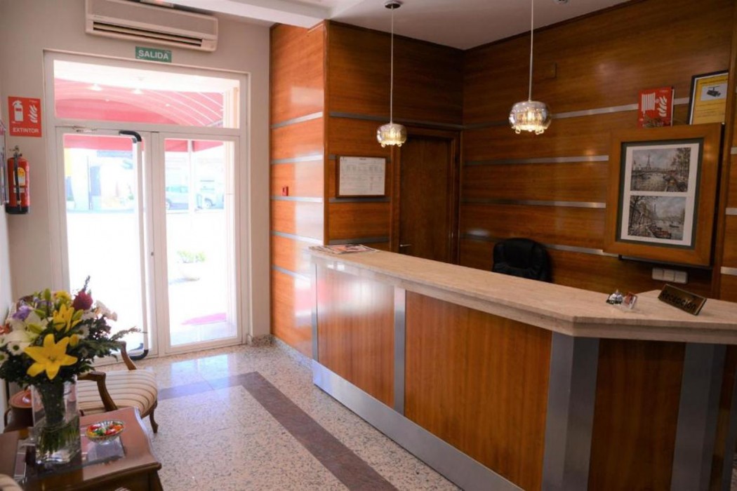 Hotel Escudero 6/58