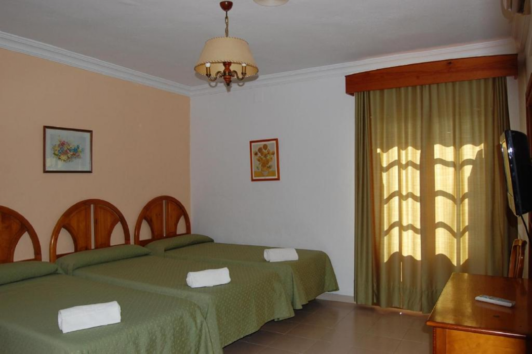 Hotel Antonio Conil 12/45