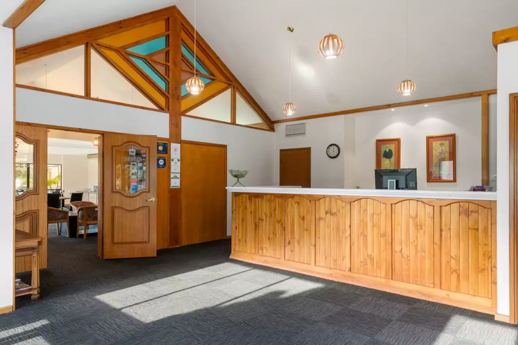 Comfort Inn & Suites Riverland 14/27