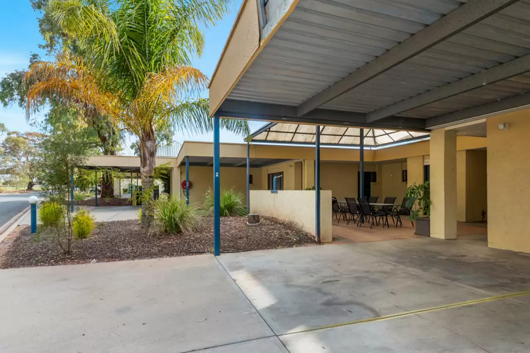 Comfort Inn & Suites Riverland 2/27