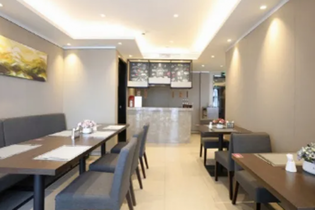 Home Inn Plus (Xi'an High Tech Zone Jinye No. 1 Zhangba No. 4 Subway Station Store) 34/58