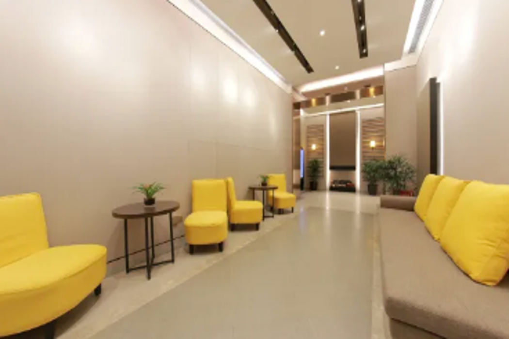 Home Inn Plus (Xi'an High Tech Zone Jinye No. 1 Zhangba No. 4 Subway Station Store) 35/58
