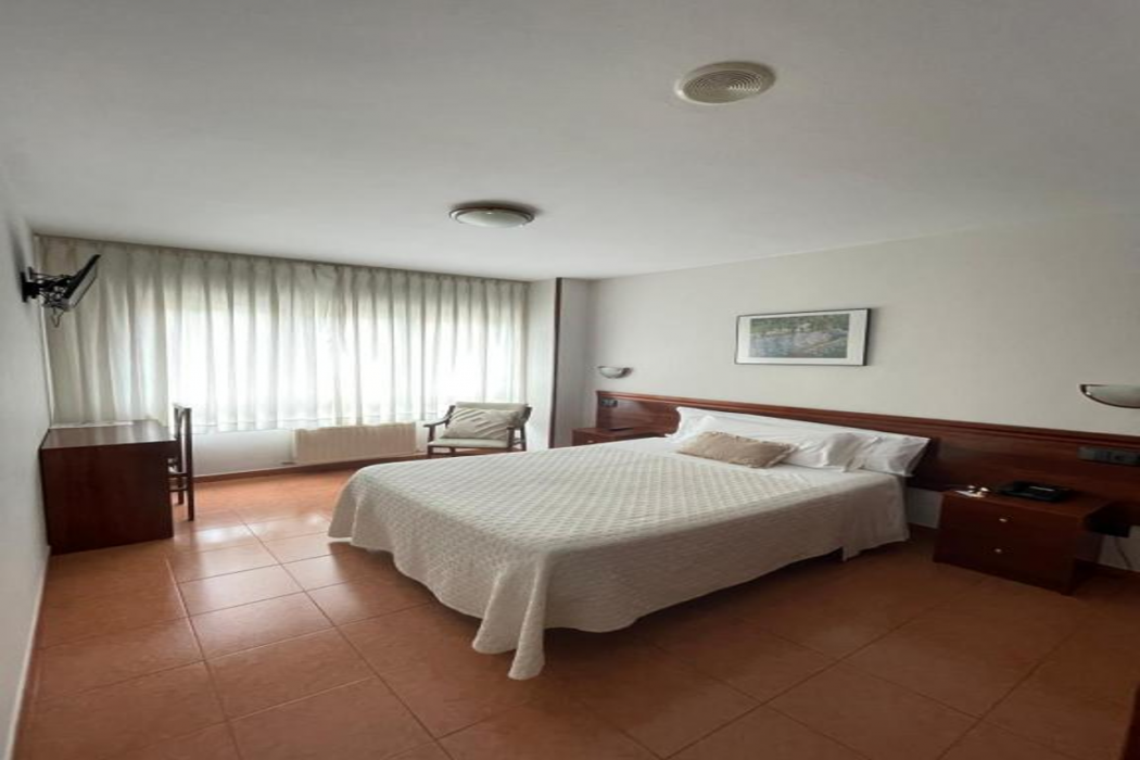 Hotel Valdes 6/33