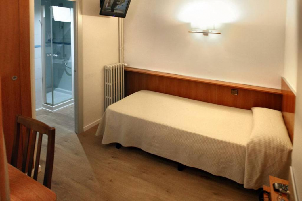Hotel Europa 7/48