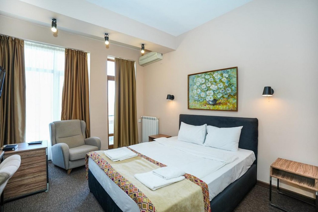 Andza Tbilisi Hotel 40/84