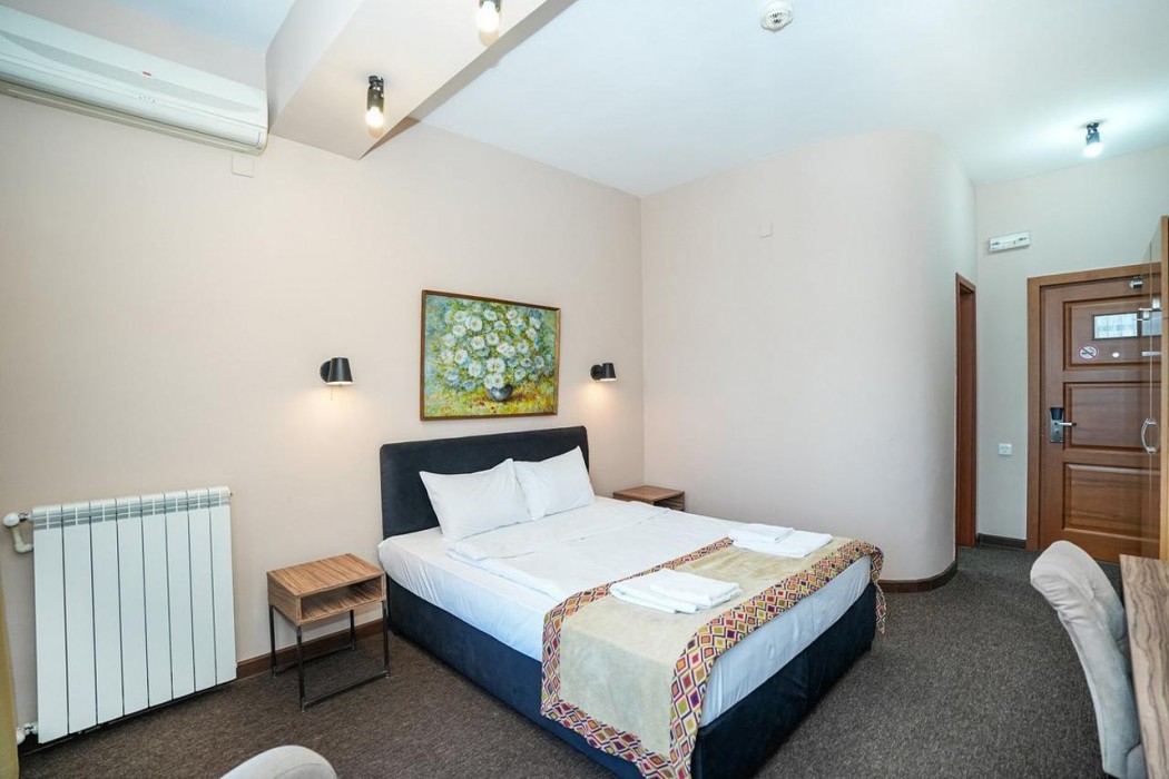 Andza Tbilisi Hotel 16/84