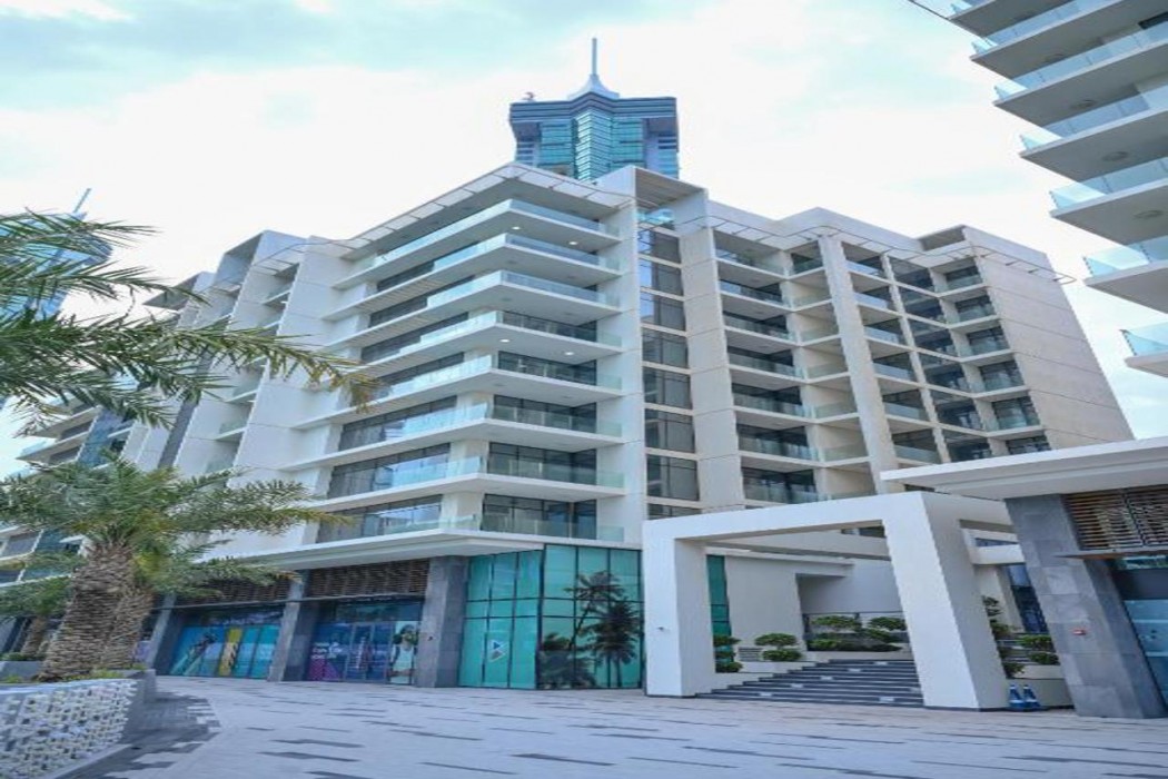 Charthouse Bahrain Harbour 1/39