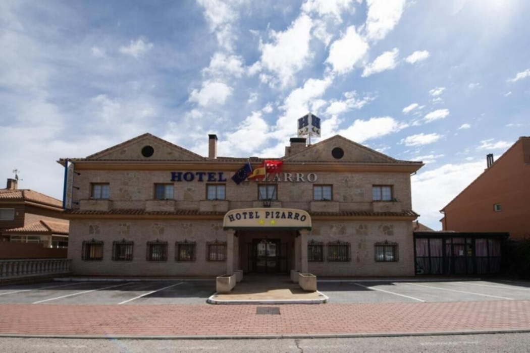 Hotel Pizarro 1/52