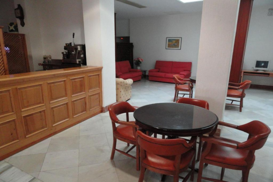 Hotel El Coloso 4/36