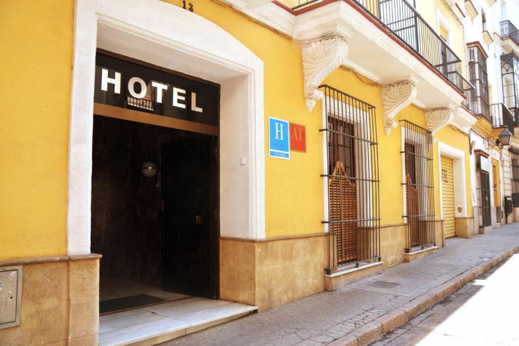 Hotel El Coloso 1/36