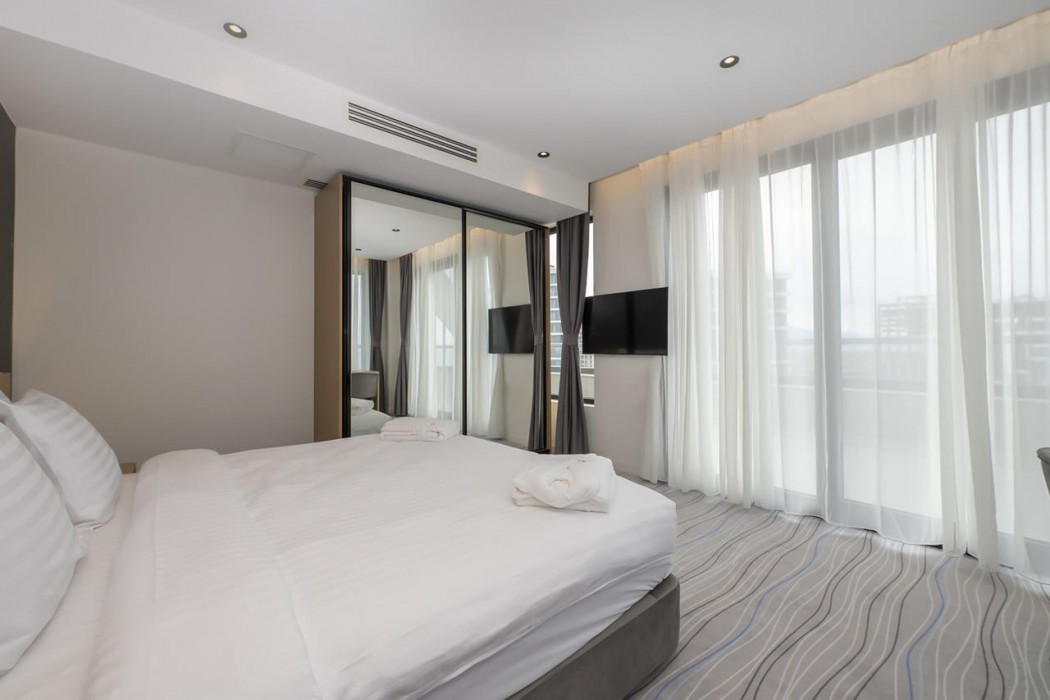 The Grandeur Hotel 22/69