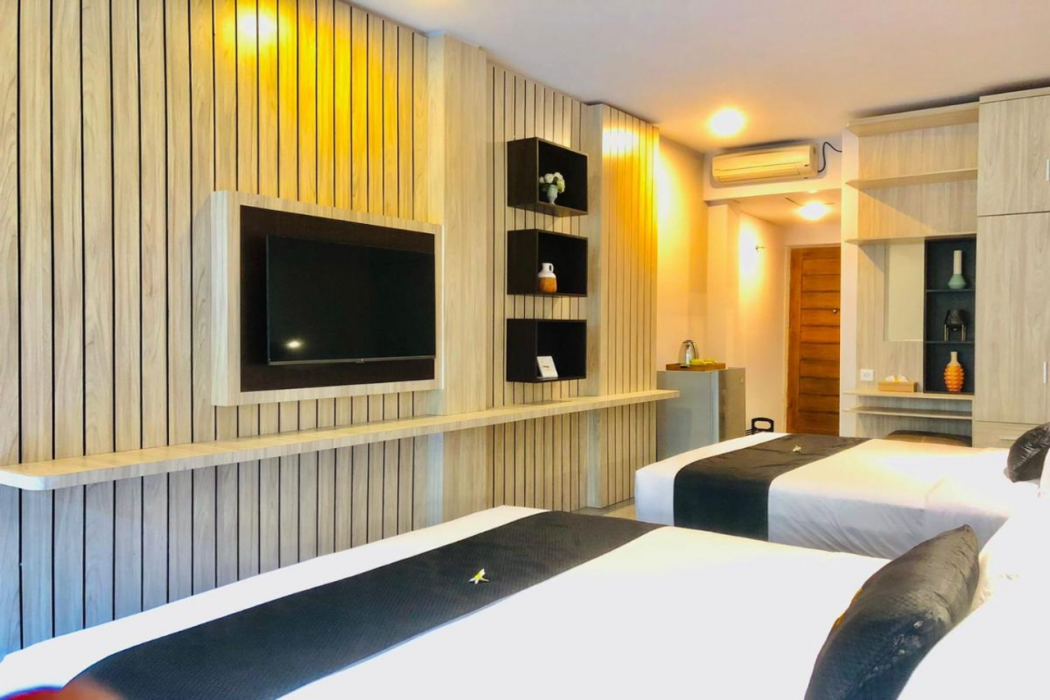 Graha Socio Hotel 12/56