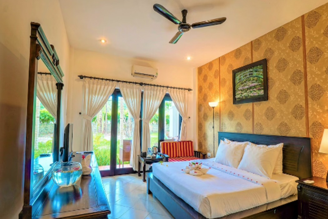 Sea Lion Beach Resort And Spa 10/59