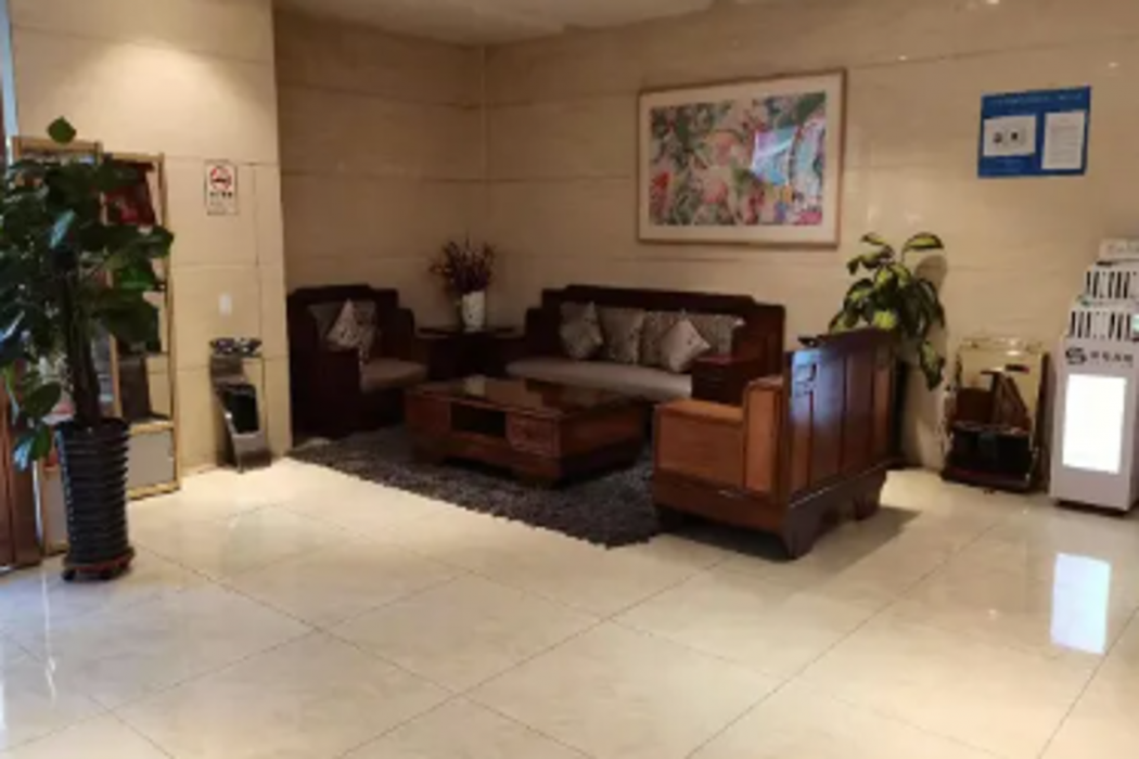 Yitel Hotel (Xining West Street Wangfujing) 32/59