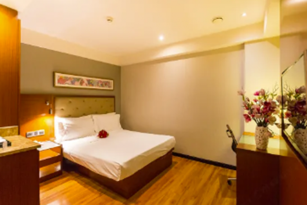 Yitel Hotel (Xining West Street Wangfujing) 18/59
