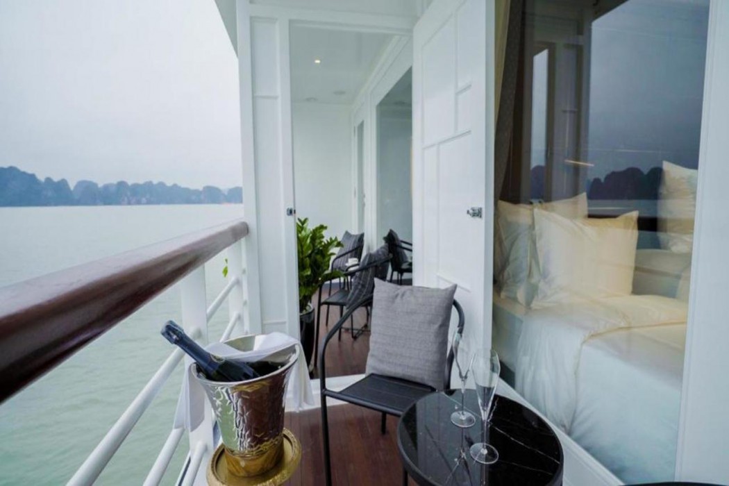 Paradise Grand Cruise – Lan Ha Bay 17/65
