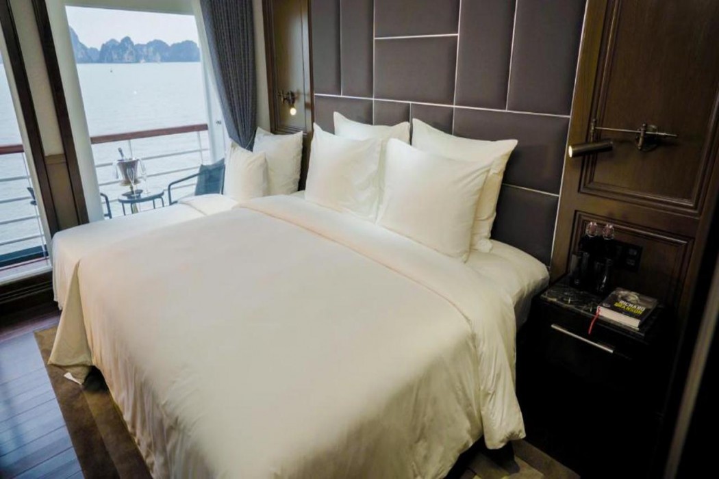 Paradise Grand Cruise – Lan Ha Bay 16/65