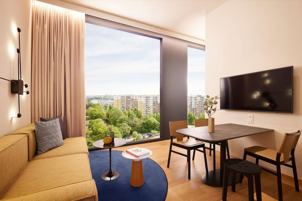 Adina Apartment Hotel Geneva 12/71