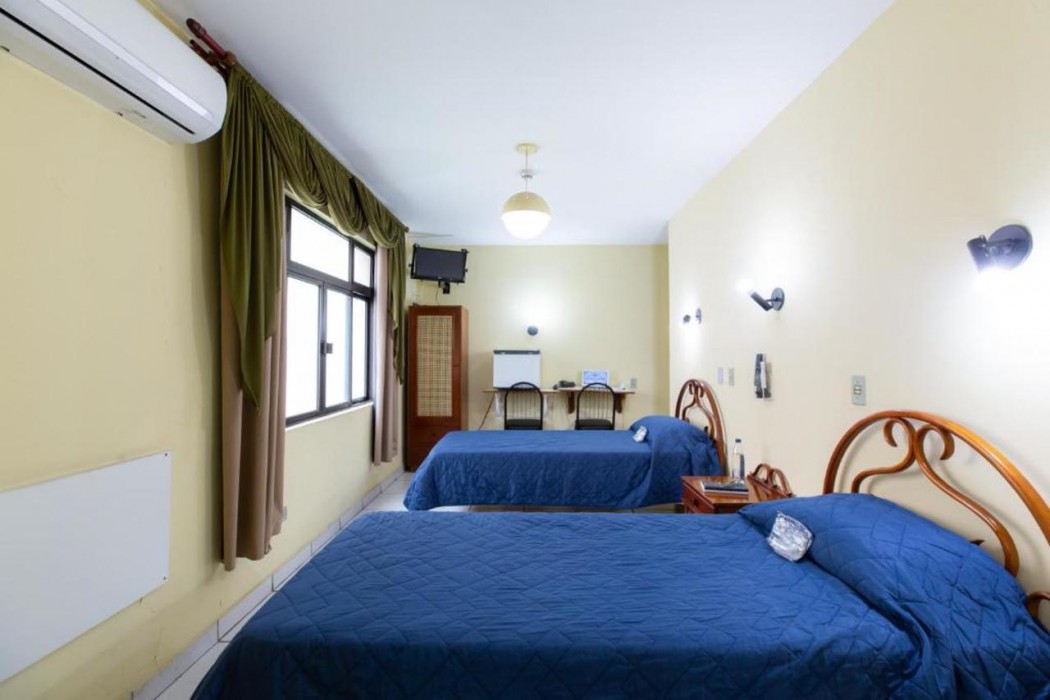 Daher Center Hotel 11/59