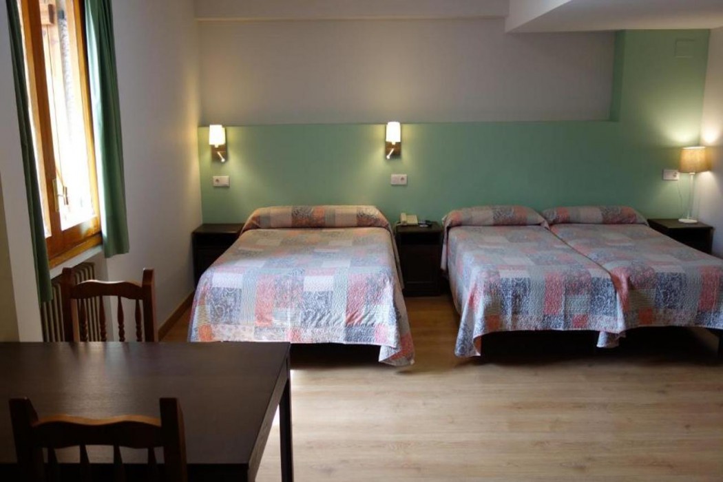 Hotel Vicente 8/59