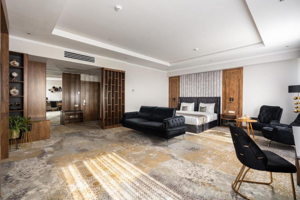TOP Shamsan Airport Hotel 18/61