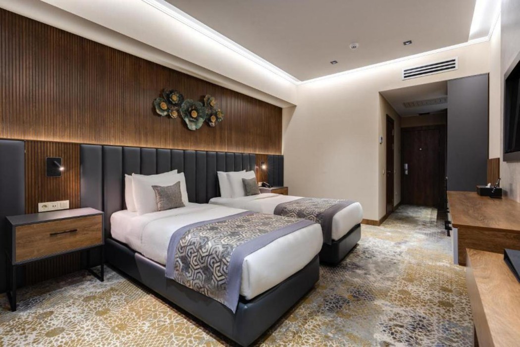 TOP Shamsan Airport Hotel 15/61