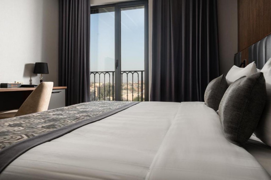 TOP Shamsan Airport Hotel 11/61