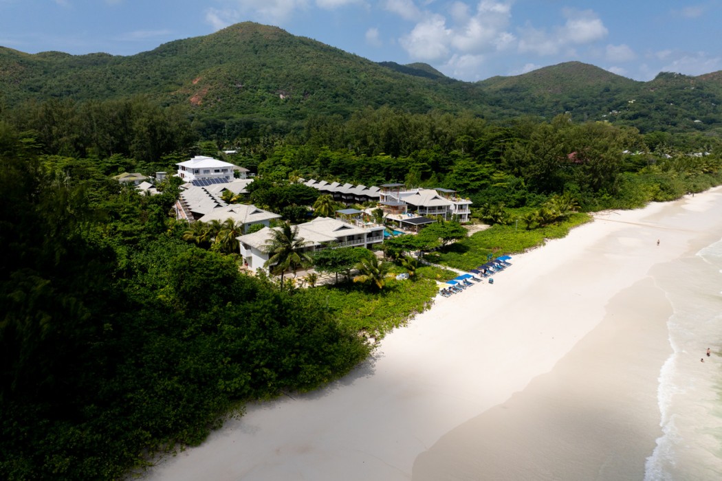 Acajou Beach Resort 3/76