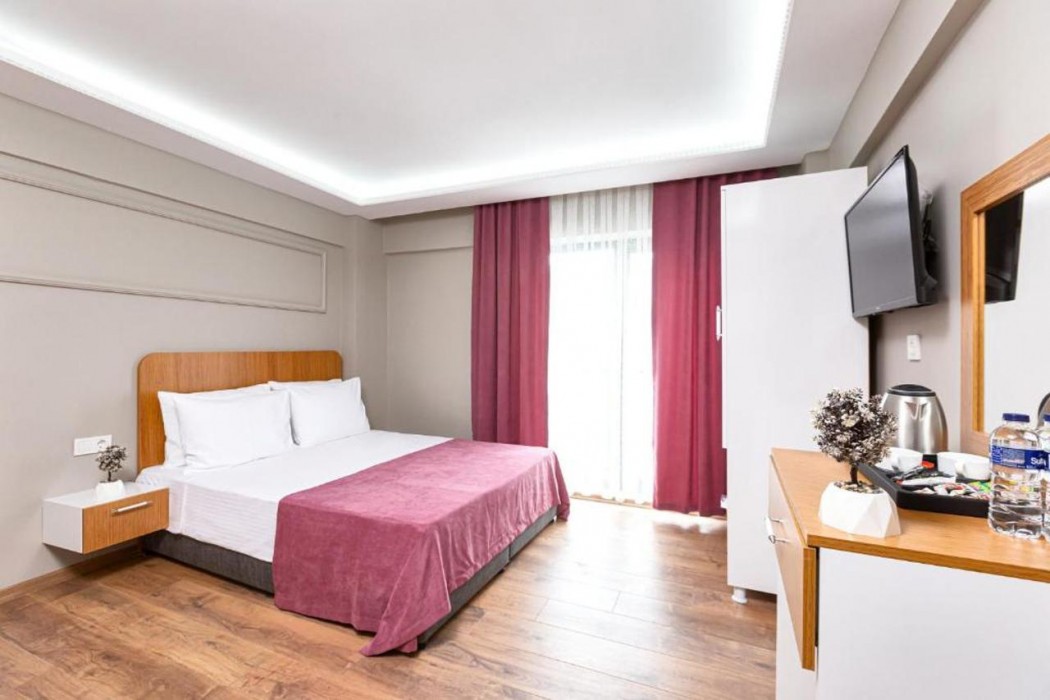 Ria Suites Hotel 11/37