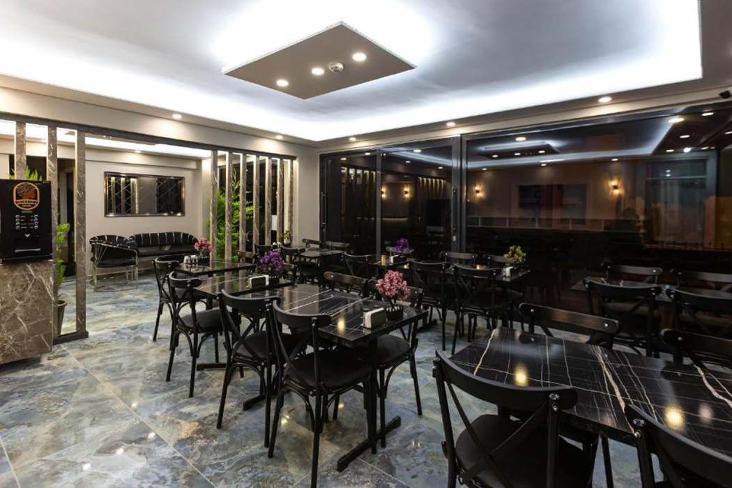 Ria Suites Hotel 27/37