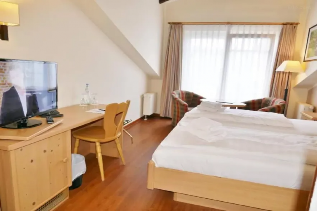 R&R Hotel Strandallee 7/36