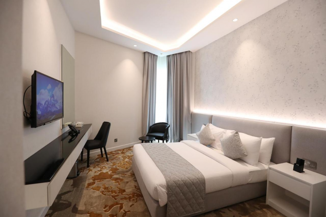 eStay Hotel by Jacobs 11/54