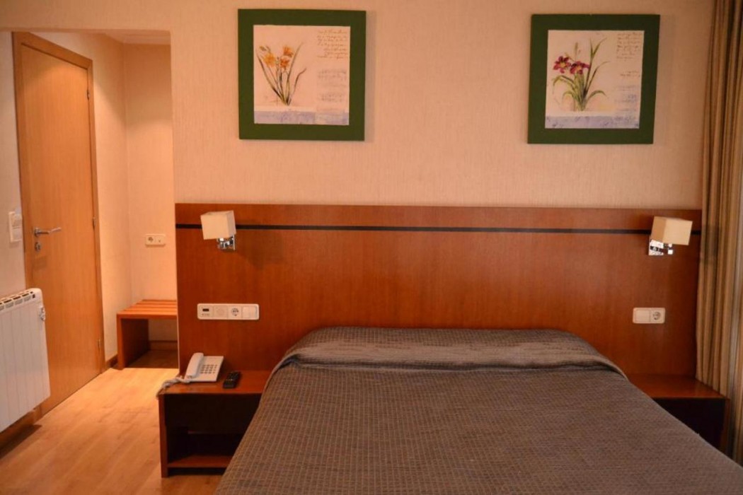 Hotel HHB Pontevedra Confort 18/58