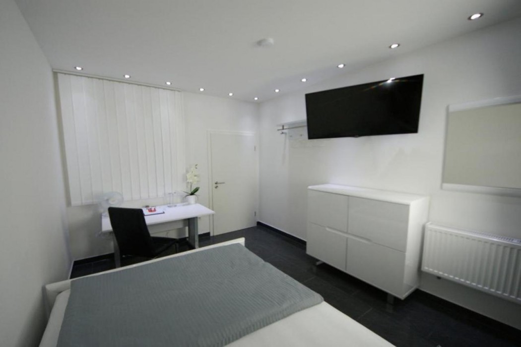 Hotel am Rosenplatz 12/51